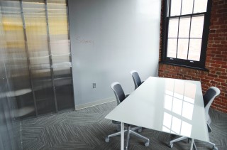 私人空间的艺术：个人办公室布置效果图解析