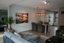 建e网室内设计案例——现代简约风格家居空间设计：打造舒适宜居的生活环境